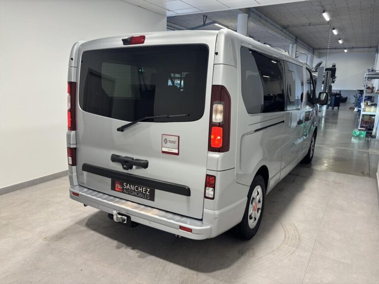 Renault Trafic III (2) COMBI L2 2.0 DCI 150 9PL BVA9 RED - Image 05 (July 1, 2026)