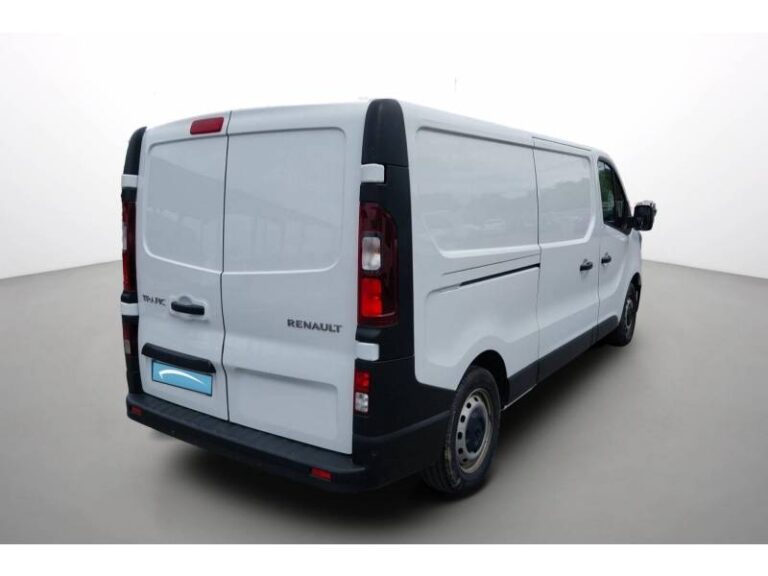 Renault Trafic FGN 3000 KG BLUE DCI 130 ESSENTIEL - Image 05 (July 2, 2026)