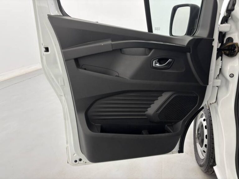 Renault Trafic FGN 3000 KG BLUE DCI 130 GRAND CONFORT - Image 11 (July 8, 2026)