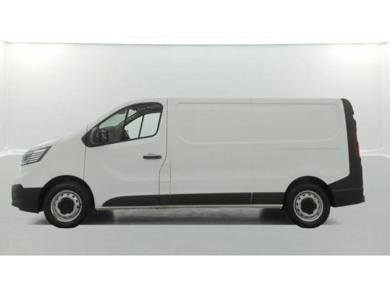 Renault Trafic FGN 3000 KG BLUE DCI 130 GRAND CONFORT - Image 02 (July 8, 2026)