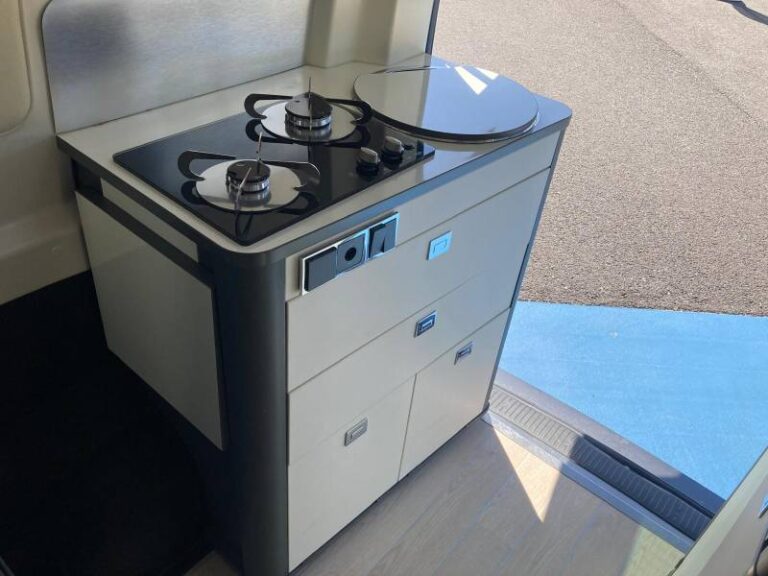 Volkswagen Transporter FOURGON KEPLER 5 WESTFALIA TYPE CALIFORNIA PLACES 150 DSG BUSINESS - Image 11 (July 2, 2026)