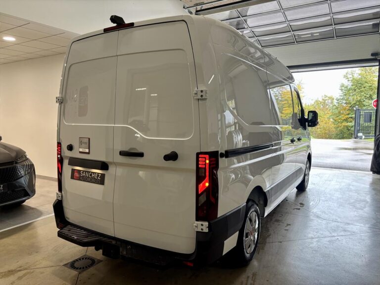 Renault Master IV 2.0 DCI 150 3T5 RED - Image 06 (July 3, 2026)