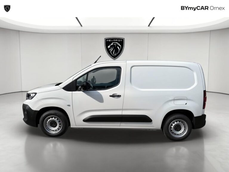 Peugeot Partner FOURGON M DIESEL 100 CH MANUELLE - Image 02 (July 6, 2026)