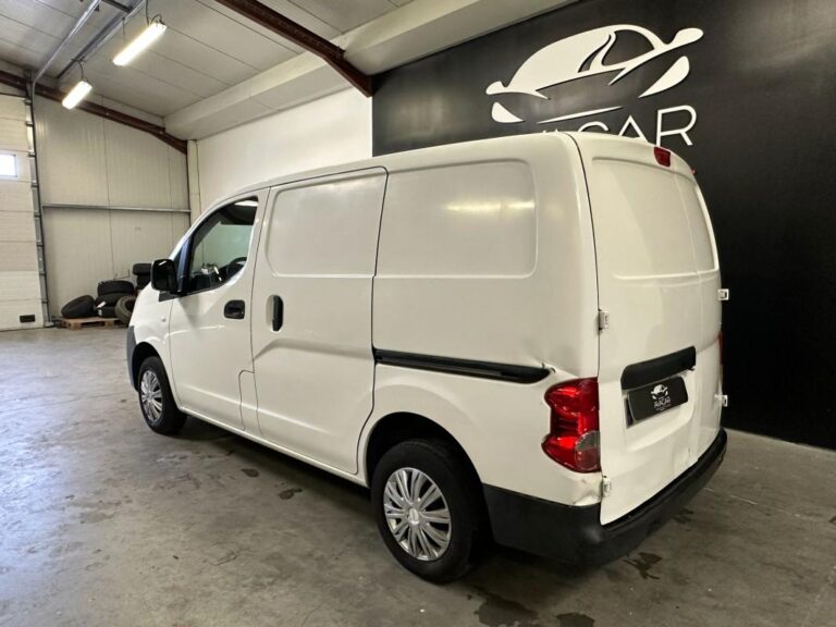 Nissan NV200 Fourgon 1.5 dCi FAP 90 cv - Image 03 (July 6, 2026)