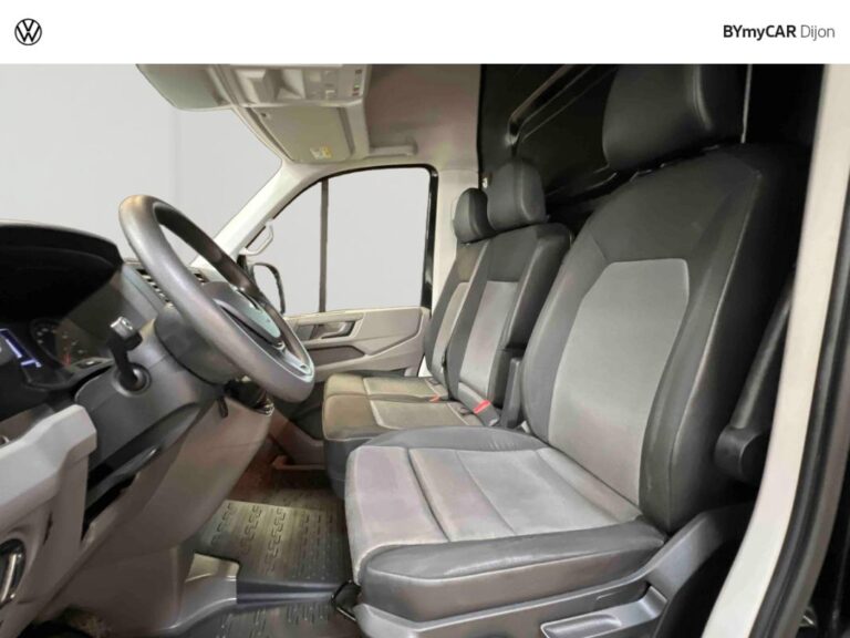 Volkswagen Crafter VAN 35 2.0 TDI 177 CH CAMION ATELIER - Image 11 (July 6, 2026)