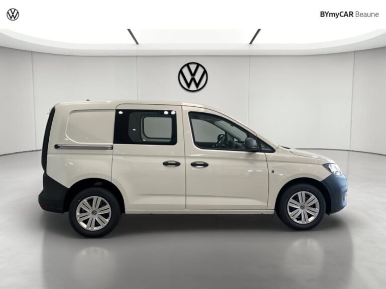 Volkswagen Caddy CARGO 2.0 TDI 102 BVM6 - Image 04 (July 6, 2026)