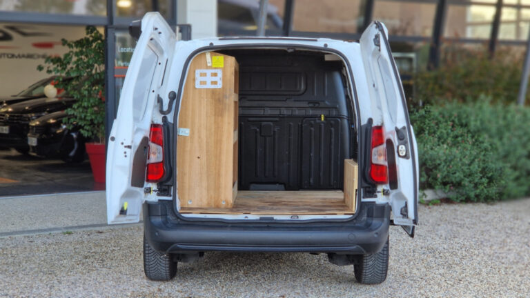 Citroën Berlingo 1000 KG BlueHDi 100 SetS BVM DRIVER - Image 17 (July 6, 2026)