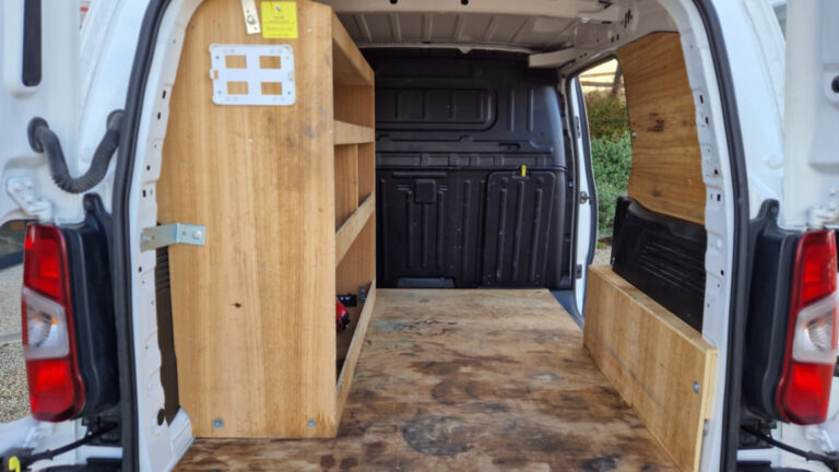 Citroën Berlingo 1000 KG BlueHDi 100 SetS BVM DRIVER - Image 18 (July 6, 2026)
