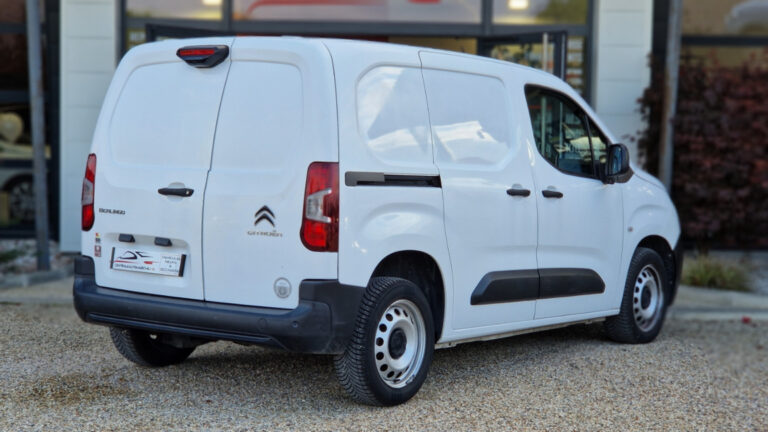 Citroën Berlingo 1000 KG BlueHDi 100 SetS BVM DRIVER - Image 09 (July 6, 2026)