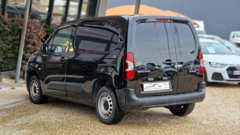 Citroën Berlingo Taille M BlueHDi 130 SetS EAT8 CLUB - Image 17 (July 6, 2026)