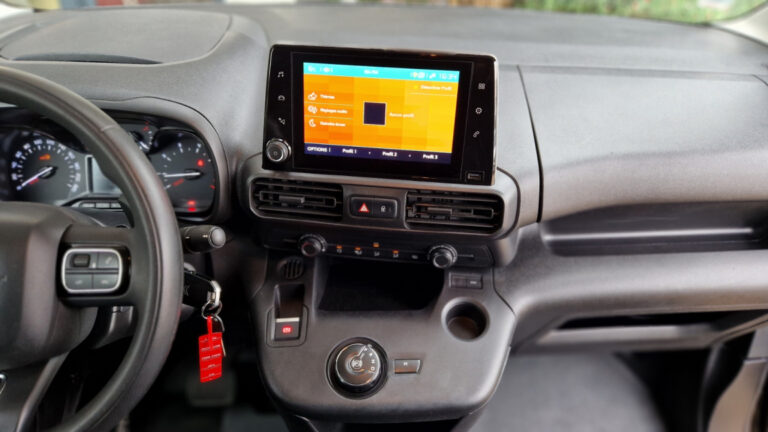 Citroën Berlingo Taille M BlueHDi 130 SetS EAT8 CLUB - Image 20 (July 6, 2026)