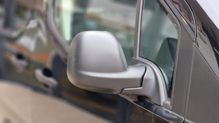 Citroën Berlingo Taille M BlueHDi 130 SetS EAT8 CLUB - Image 06 (July 6, 2026)