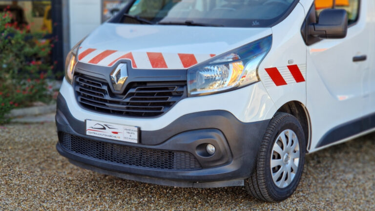 Renault Trafic FGN 1200 KG DCI 145 E6 GRAND CONFORT - Image 03 (July 6, 2026)