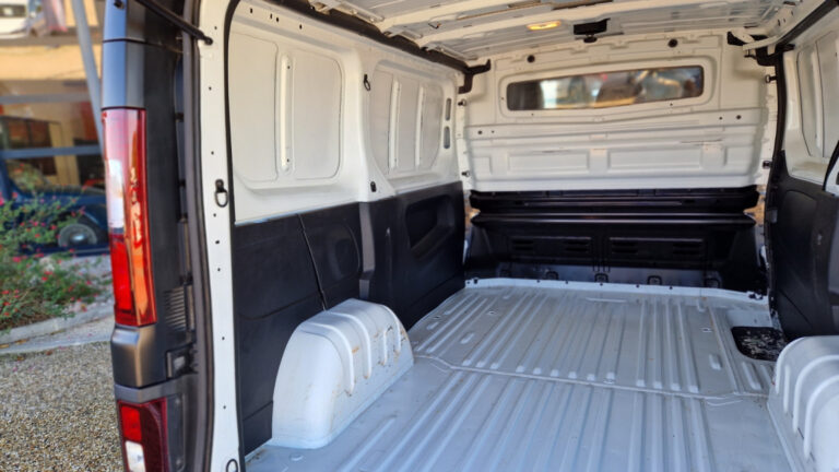 Renault Trafic FGN 1200 KG DCI 145 E6 GRAND CONFORT - Image 09 (July 6, 2026)