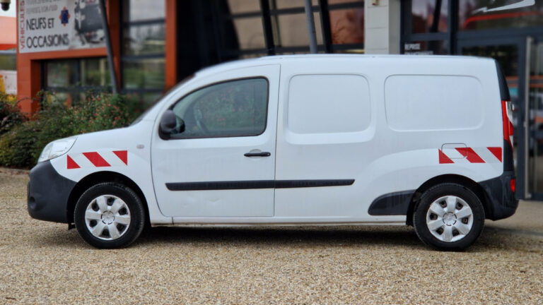 Renault Kangoo EXPRESS GRAND VOLUME MAXI 1.5 DCI 90 ENERGY CONFORT - Image 02 (July 6, 2026)