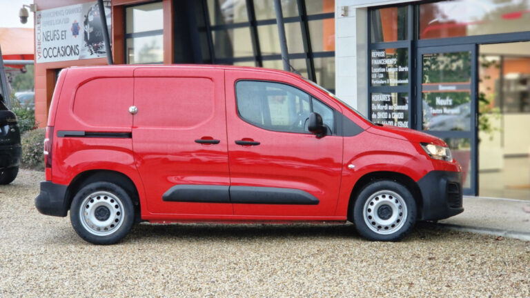 Citroën Berlingo Taille M BlueHDi 130 SetS EAT8 DRIVER - Image 18 (July 6, 2026)