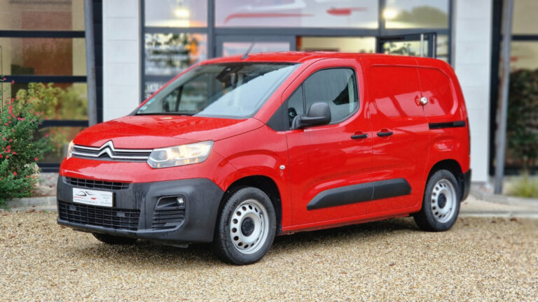 Citroën Berlingo Taille M BlueHDi 130 SetS EAT8 DRIVER - Image 02 (July 6, 2026)