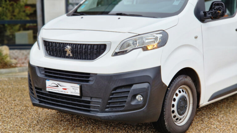 Peugeot Expert STANDARD 1.5 BLUEHDI 120 SetS BVM6 PREMIUM - Image 05 (July 6, 2026)