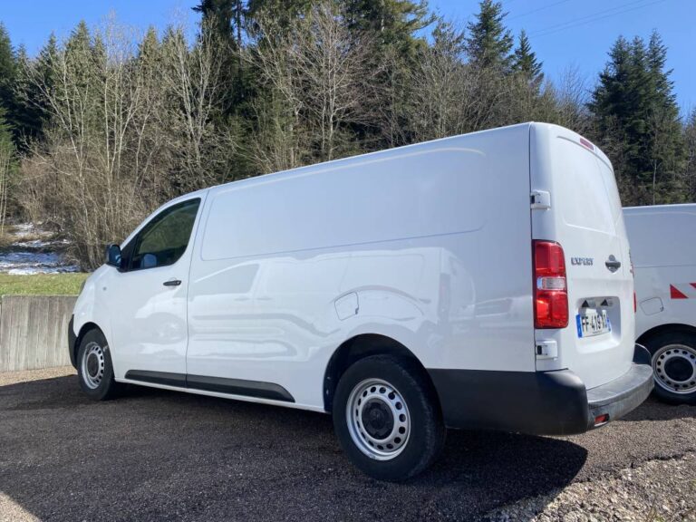 Peugeot Expert III 2.0 BLUEHDI 120 S&S LONG PREMIUM - Image 02 (July 6, 2026)