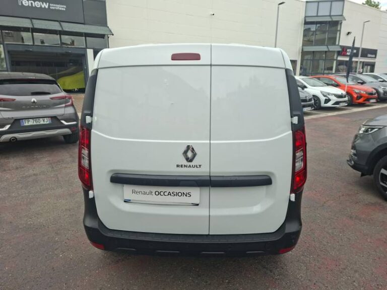 Renault Express (30) VAN BLUE DCI 75 – 22 CONFORT - Image 04 (July 6, 2026)