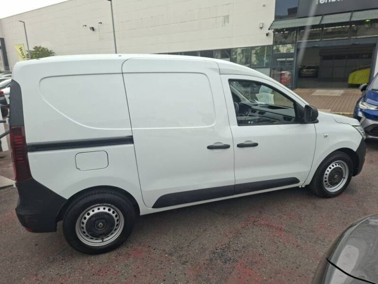 Renault Express (30) VAN BLUE DCI 75 – 22 CONFORT - Image 06 (July 6, 2026)