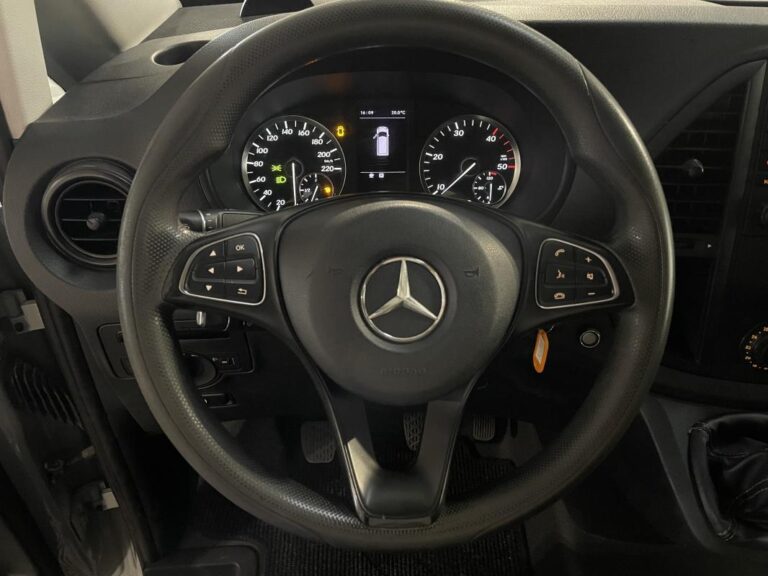 Mercedes Vito MIXTO 111CDI 114CH -LONG L2 H1-ATTELAGE-5 PLACES-CHAÎNE DISTRIBUTION-GARANTIE 6 MOIS- - Image 10 (July 6, 2026)
