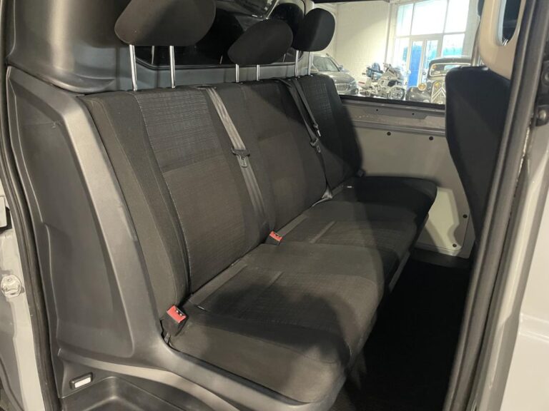 Mercedes Vito MIXTO 111CDI 114CH -LONG L2 H1-ATTELAGE-5 PLACES-CHAÎNE DISTRIBUTION-GARANTIE 6 MOIS- - Image 15 (July 6, 2026)