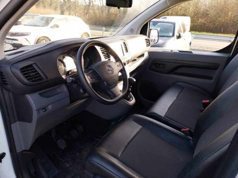 Opel Vivaro FOURGON FGN L2 2.0 DIESEL 120 CH PTAC AUGMENTE PACK BUSINESS - Image 10 (July 6, 2026)