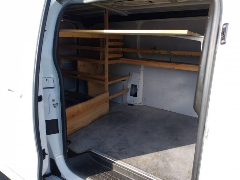 Opel Vivaro FOURGON FGN L2 2.0 DIESEL 120 CH PTAC AUGMENTE PACK BUSINESS - Image 13 (July 6, 2026)