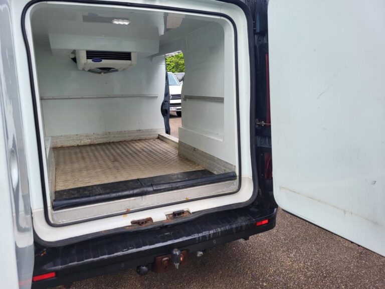 Nissan NV300 FRIGORIFIQUE 2.0 DCI 145CH N-CONNECTA DCT - Image 05 (July 6, 2026)