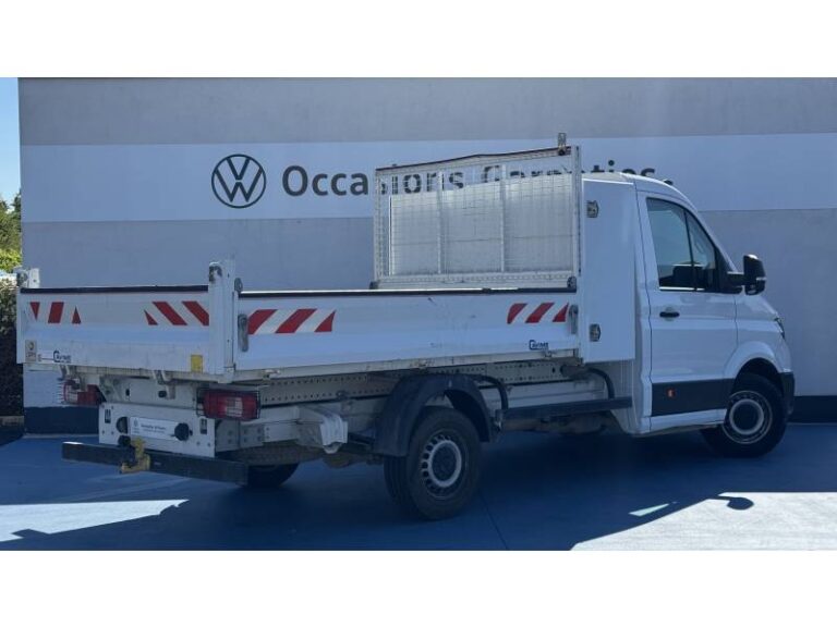 Volkswagen Crafter FOURGON CSC BENNE 4MOTION 35 L3 2.0 TDI 177CH BUSINESS - Image 02 (July 6, 2026)