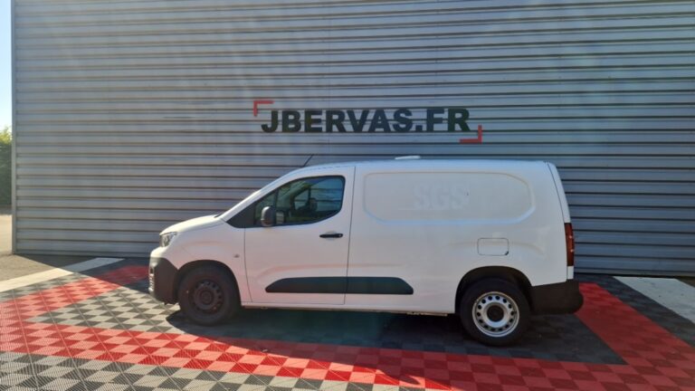 Peugeot Partner FOURGON LONG 950 KG BLUEHDI 130 SS BVM6 PREMIUM - Image 03 (July 6, 2026)
