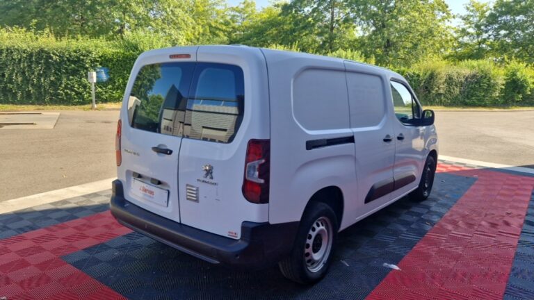 Peugeot Partner FOURGON LONG 950 KG BLUEHDI 130 SS BVM6 PREMIUM - Image 05 (July 6, 2026)