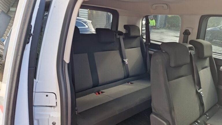 Peugeot Traveller BUSINESS STANDARD BLUEHDI 150CH SS BVM6 - Image 11 (July 6, 2026)