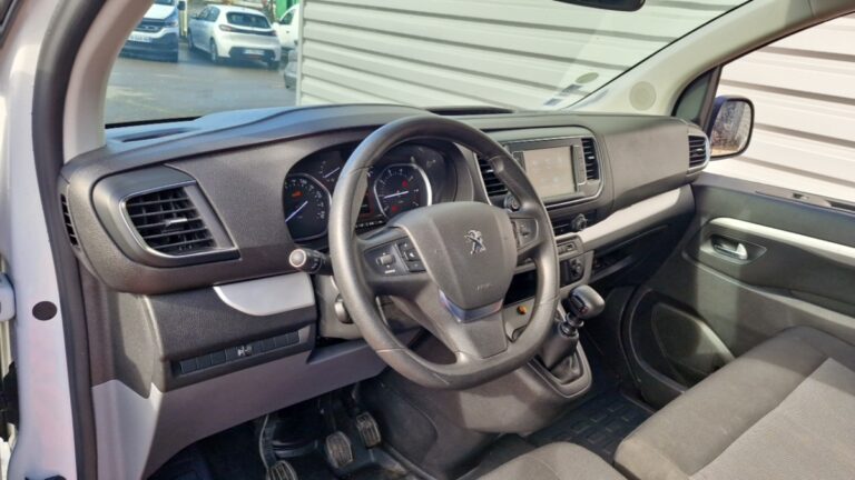 Peugeot Traveller BUSINESS STANDARD BLUEHDI 150CH SS BVM6 - Image 13 (July 6, 2026)
