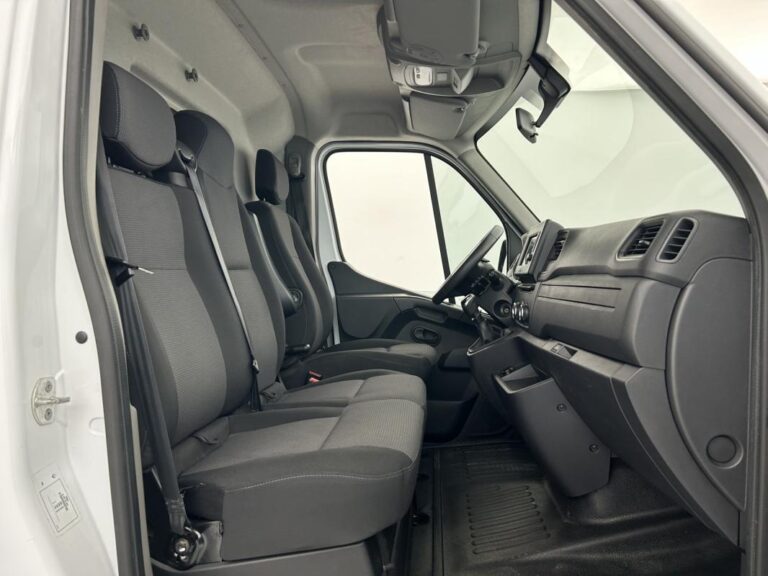 Renault Master Fg VUL FGN TRAC F3500 DCI 135 GRAND CONFORT 4p - Image 14 (July 6, 2026)
