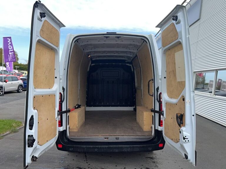 Renault Master Fg VUL FGN TRAC F3500 BLUE DCI 135 CONFORT 4p - Image 20 (July 6, 2026)
