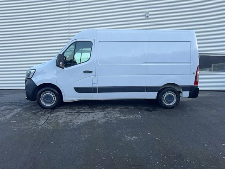 Renault Master Fg VUL FGN TRAC F3500 BLUE DCI 135 CONFORT 4p - Image 02 (July 6, 2026)
