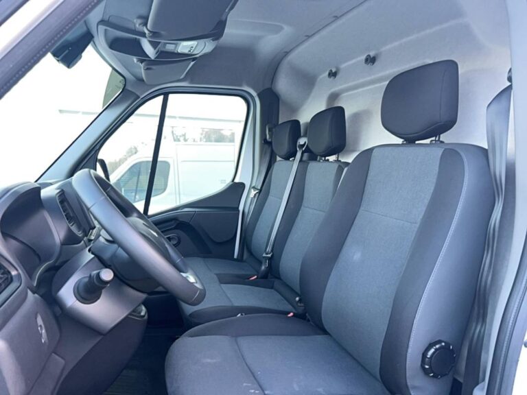 Renault Master Fg VUL FGN TRAC F3500 BLUE DCI 135 CONFORT 4p - Image 08 (July 6, 2026)