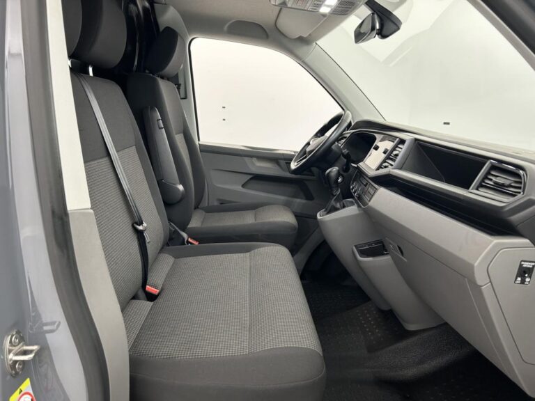 Volkswagen Transporter Fg VUL 2.8T 2.0 TDI 150ch Business DSG7 + Caméra de recul + GPS - Image 14 (July 6, 2026)