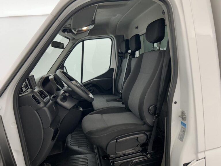 Renault Master CCb VUL Frigo R3500 L2 2.3 Blue dCi 145ch Confort + Groupe frigorifique Thermo King + Demi hayon - Image 11 (July 6, 2026)