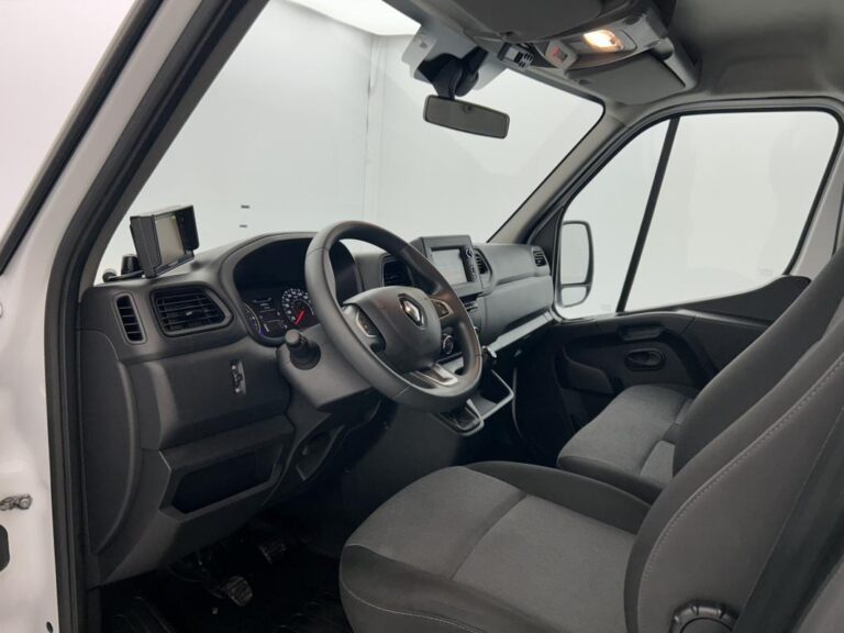 Renault Master CCb VUL Frigo R3500 L2 2.3 Blue dCi 145ch Confort + Groupe frigorifique Thermo King + Demi hayon - Image 12 (July 6, 2026)
