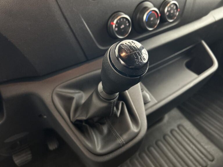 Renault Master CCb VUL Frigo R3500 L2 2.3 Blue dCi 145ch Confort + Groupe frigorifique Thermo King + Demi hayon - Image 19 (July 6, 2026)