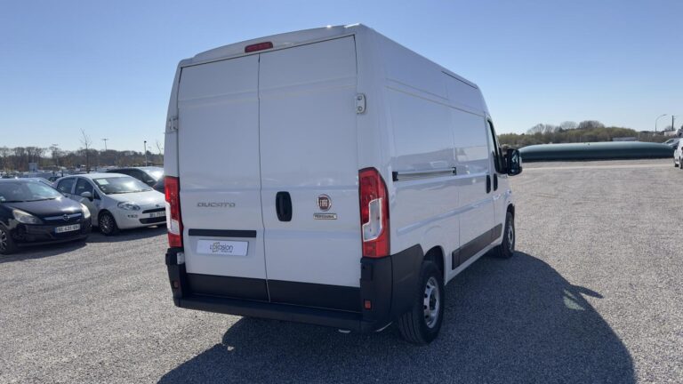 Fiat Ducato FOURGON FGN MH2 3.0T 120 CH S&S BVM6 - Image 05 (July 6, 2026)