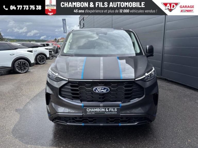 Ford Transit Custom FOURGON 320 2.0 ECOBLUE 170 CH BVA8 4X4 SPORT Prix: 42908 HT - Image 02 (July 6, 2026)