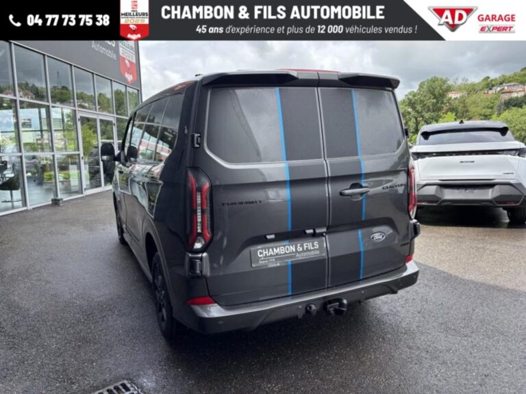 Ford Transit Custom FOURGON 320 2.0 ECOBLUE 170 CH BVA8 4X4 SPORT Prix: 42908 HT - Image 04 (July 6, 2026)