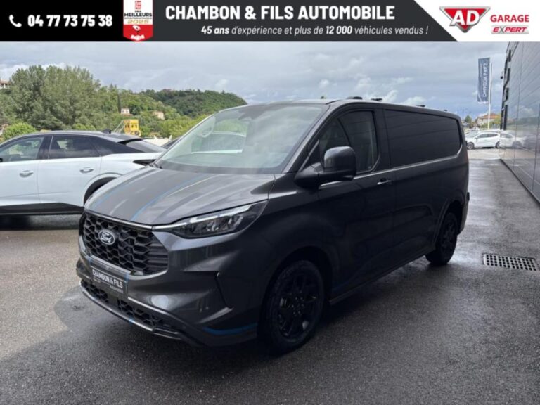 Ford Transit Custom FOURGON 320 2.0 ECOBLUE 170 CH BVA8 4X4 SPORT Prix: 42908 HT - Image 03 (July 6, 2026)