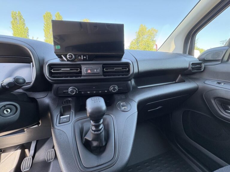Citroën Berlingo VAN M 100 CH Pack Premium Connect - Image 16 (July 7, 2026)