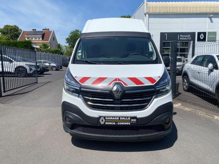 Renault Trafic GRD CONFOOT 2.0DCI 145 13.300€HT – CAMERA/CLIM/BLUETOOTH/RADARS AR - Image 02 (July 6, 2026)
