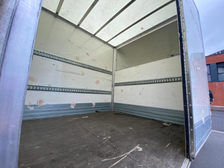 Renault Master 20M3 2.3 DCI 145CV HAYON/PORTE LATERAL/CAMERA 22450 HT - Image 12 (July 6, 2026)